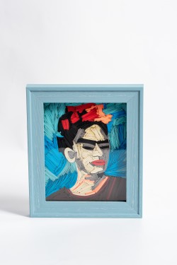 “Frida Kahlo” çərçivə