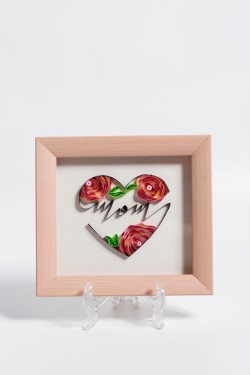 “Mom” çərçivə