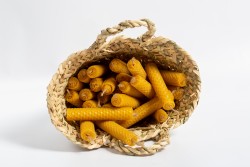 Təbii mumdan şam